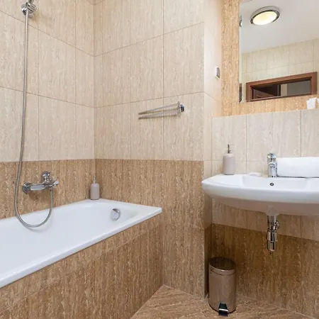 Karawela By Renters Апартаменты